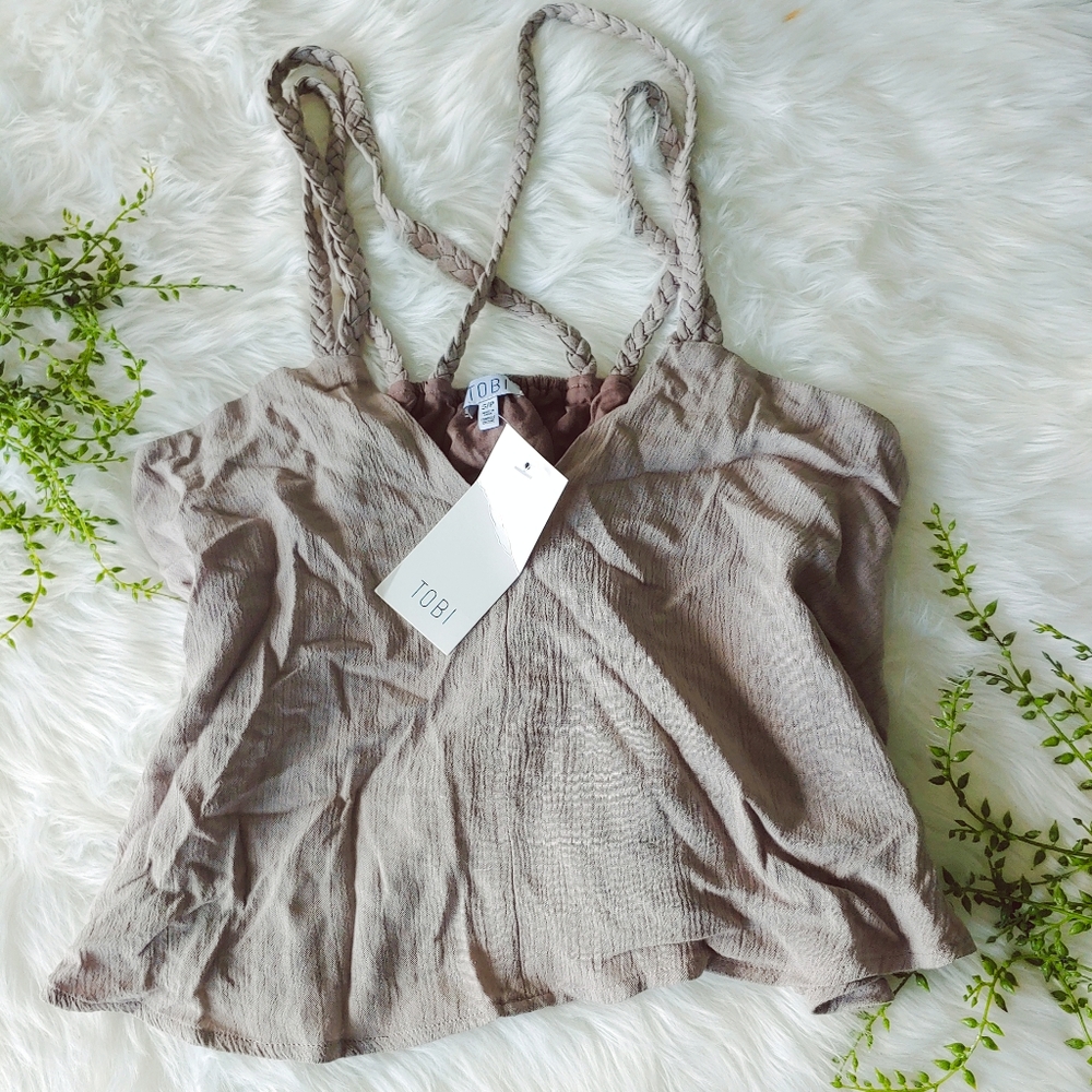 Tobi Crop Top
